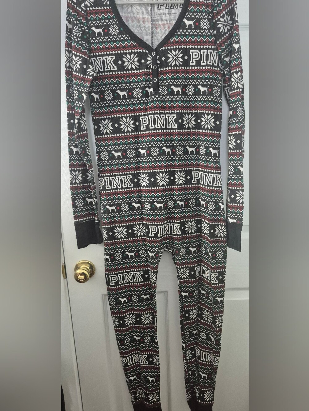 PINK Victoria's Secret Women's L Black White Red Green Holiday Dog Print Pajamas